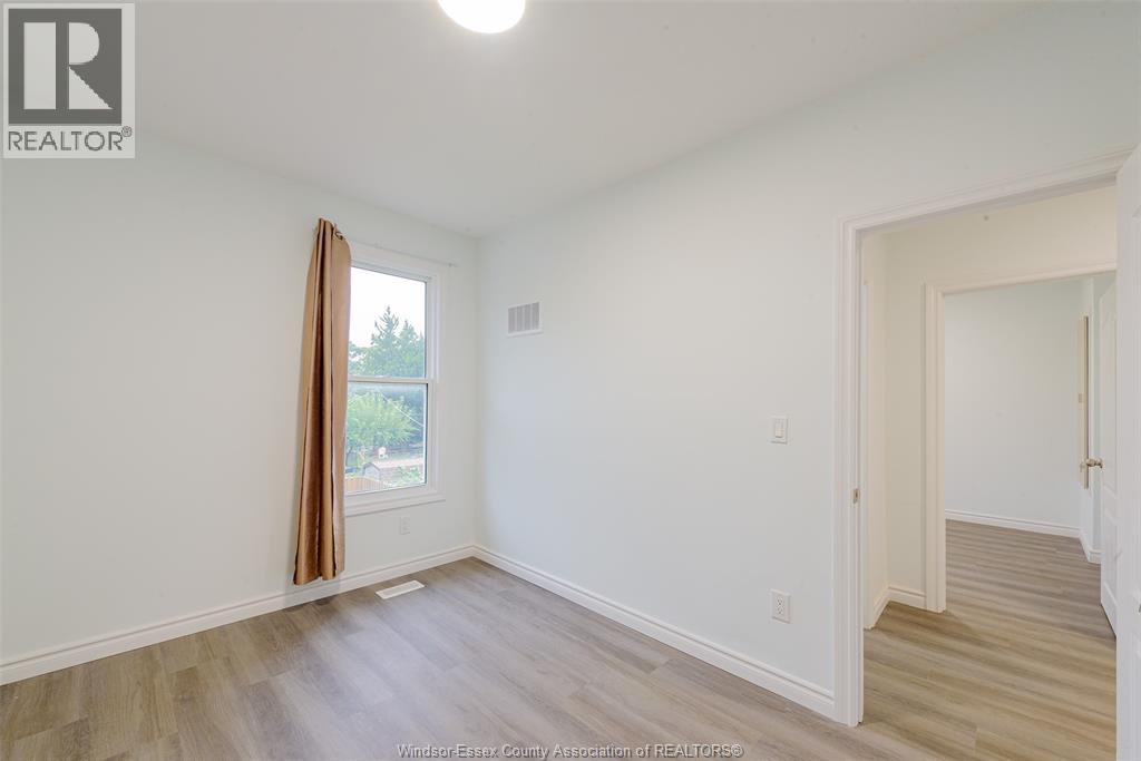 941 Cataraqui, Windsor, Ontario  N9A 3P7 - Photo 21 - 26022972