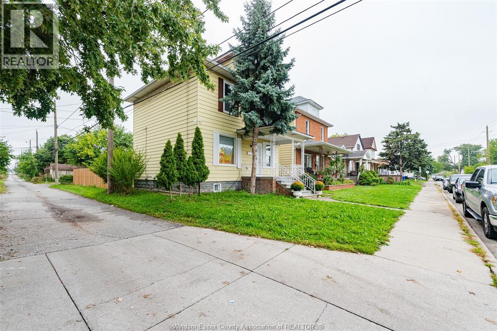 941 Cataraqui, Windsor, Ontario  N9A 3P7 - Photo 32 - 26022972