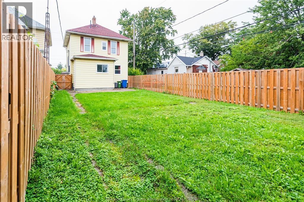 941 Cataraqui, Windsor, Ontario  N9A 3P7 - Photo 34 - 26022972