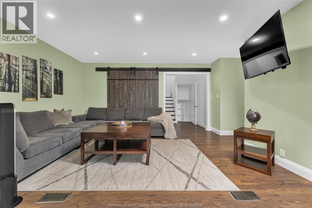 4236 Roseland Drive East, Windsor, Ontario  N9G 1Y7 - Photo 8 - 26022974