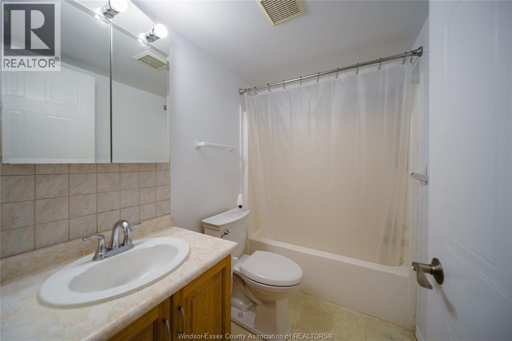 3000 Sandwich Unit# 406, Windsor, Ontario  N9C 4G3 - Photo 17 - 26022724