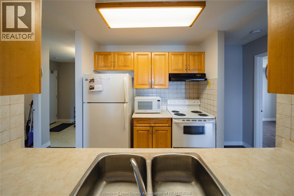 3000 Sandwich Unit# 406, Windsor, Ontario  N9C 4G3 - Photo 6 - 26022724