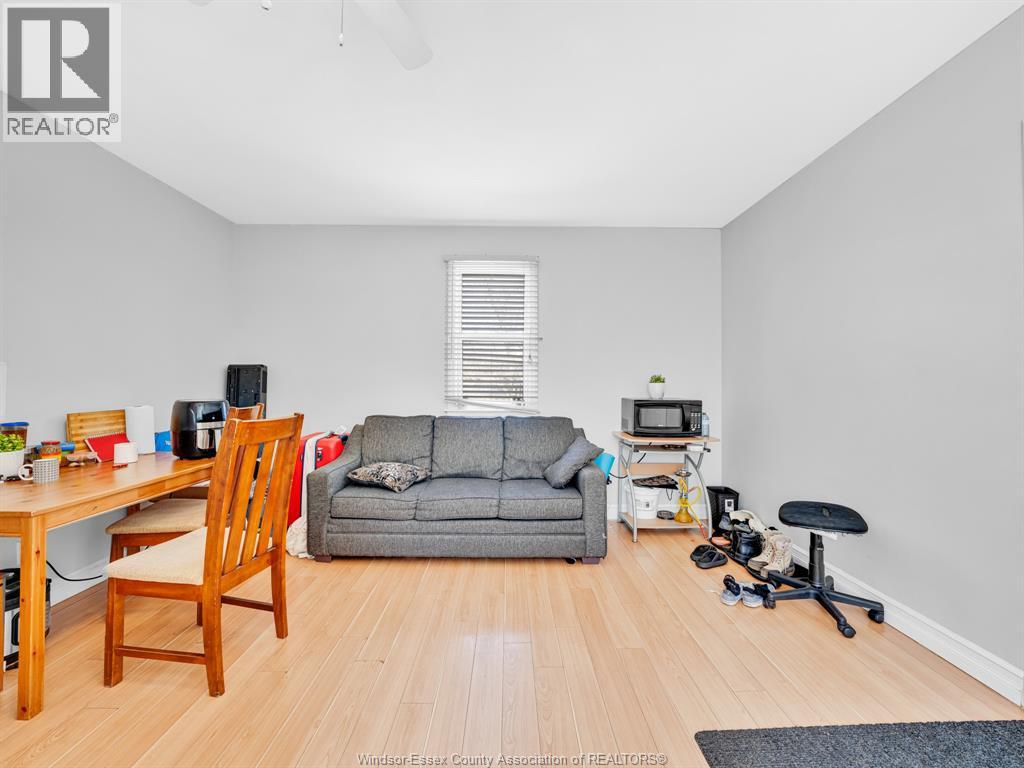 3329 Sandwich Street, Windsor, Ontario  N9C 1B2 - Photo 18 - 26022980