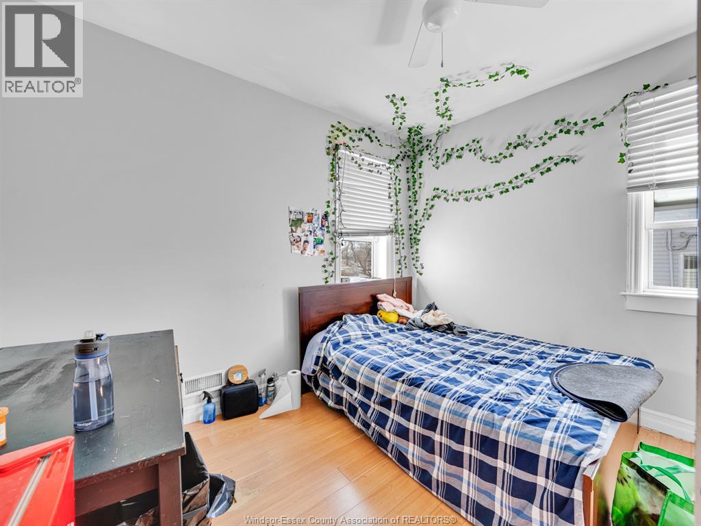 3329 Sandwich Street, Windsor, Ontario  N9C 1B2 - Photo 19 - 26022980