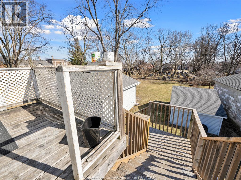 3329 Sandwich Street, Windsor, Ontario  N9C 1B2 - Photo 27 - 26022980