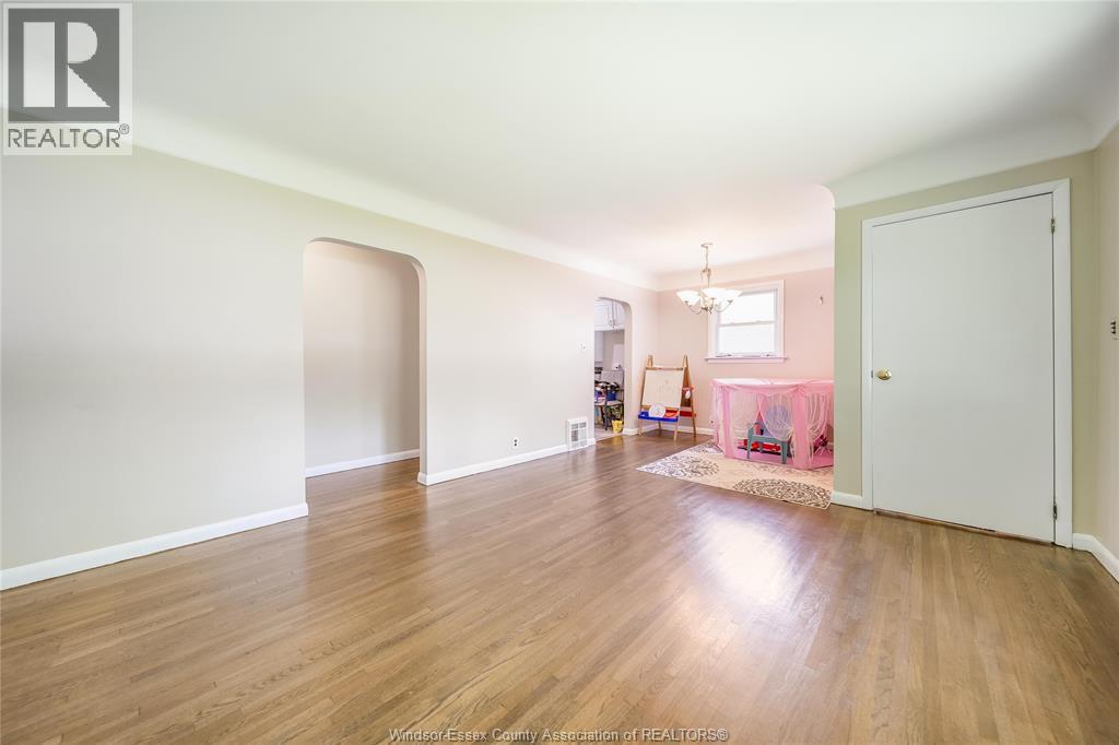3264 Dominion Boulevard, Windsor, Ontario  N9E 2N5 - Photo 13 - 26022978