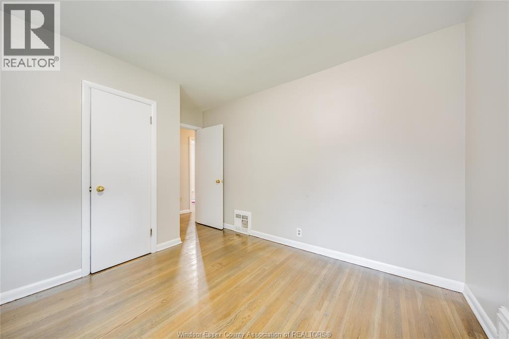3264 Dominion Boulevard, Windsor, Ontario  N9E 2N5 - Photo 17 - 26022978