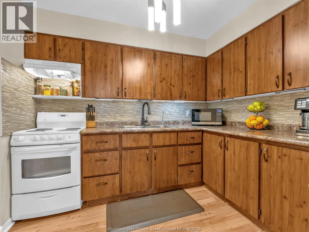 111 Riverside Drive East Unit# 1104, Windsor, Ontario  N9A 2S6 - Photo 16 - 26022979