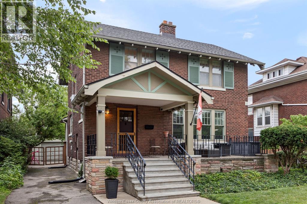 1528 VICTORIA AVENUE, Windsor, Ontario