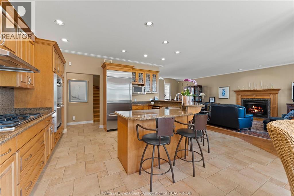 24 Sandy Lake, Leamington, Ontario  N8H 5J3 - Photo 8 - 26022993