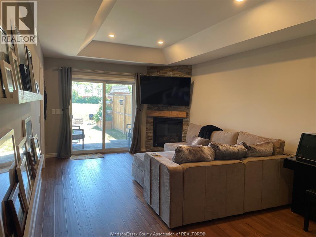 137 Meadowview Avenue, Amherstburg, Ontario  N9V 0E9 - Photo 5 - 26022996