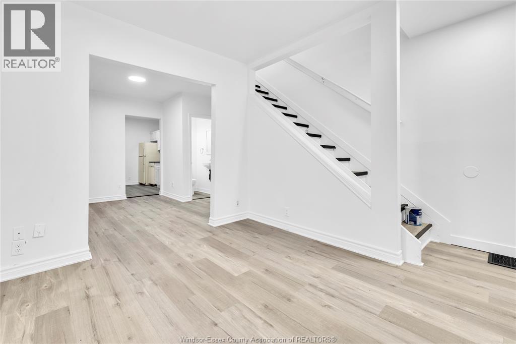 430-432 Campbell, Windsor, Ontario  N9B 2H4 - Photo 8 - 26022988