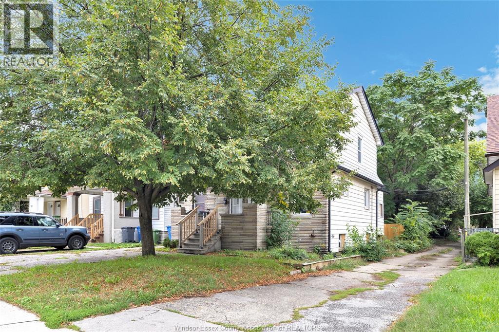 430-432 Campbell, Windsor, Ontario  N9B 2H4 - Photo 3 - 26022987