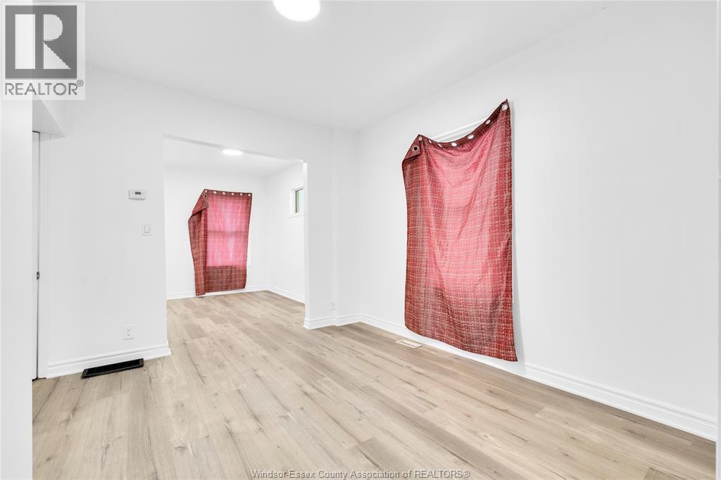 430-432 Campbell, Windsor, Ontario  N9B 2H4 - Photo 5 - 26022987