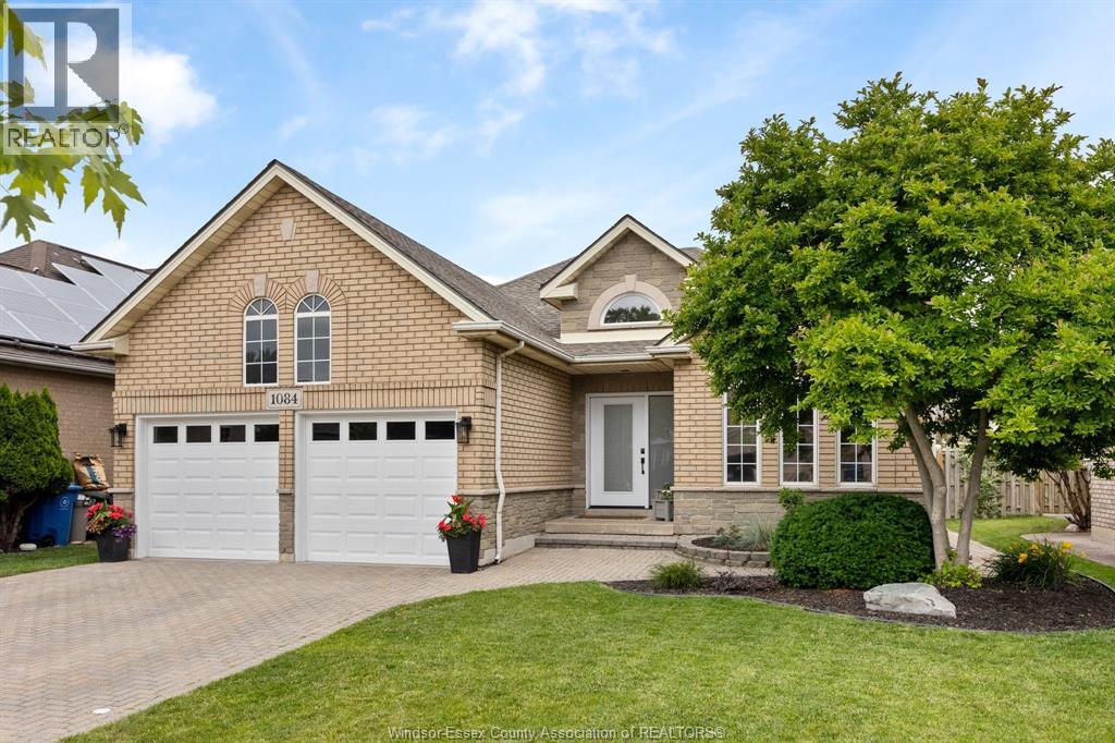 1084 CORA GREENWOOD DRIVE, Windsor, Ontario
