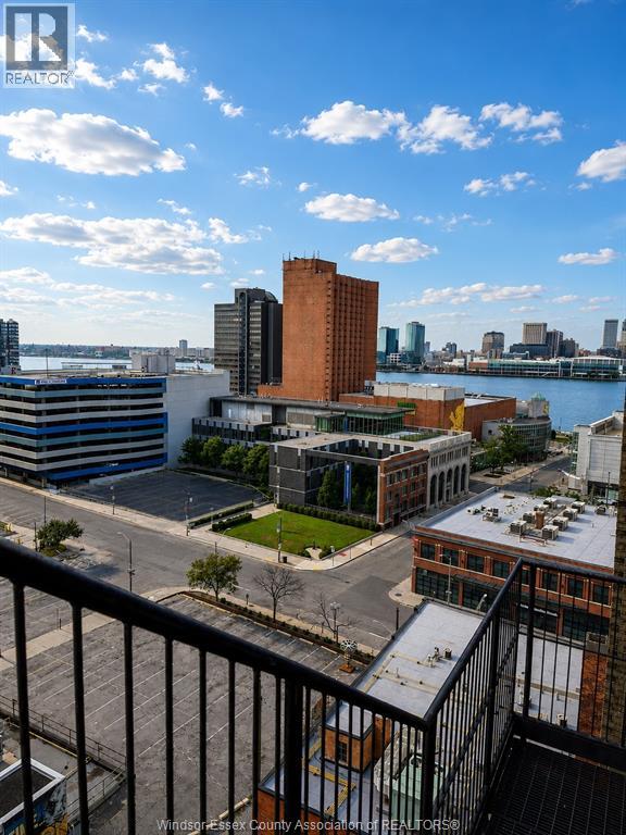 267 Pelissier Street Unit# 403, Windsor, Ontario  N9A 4K2 - Photo 12 - 26023018