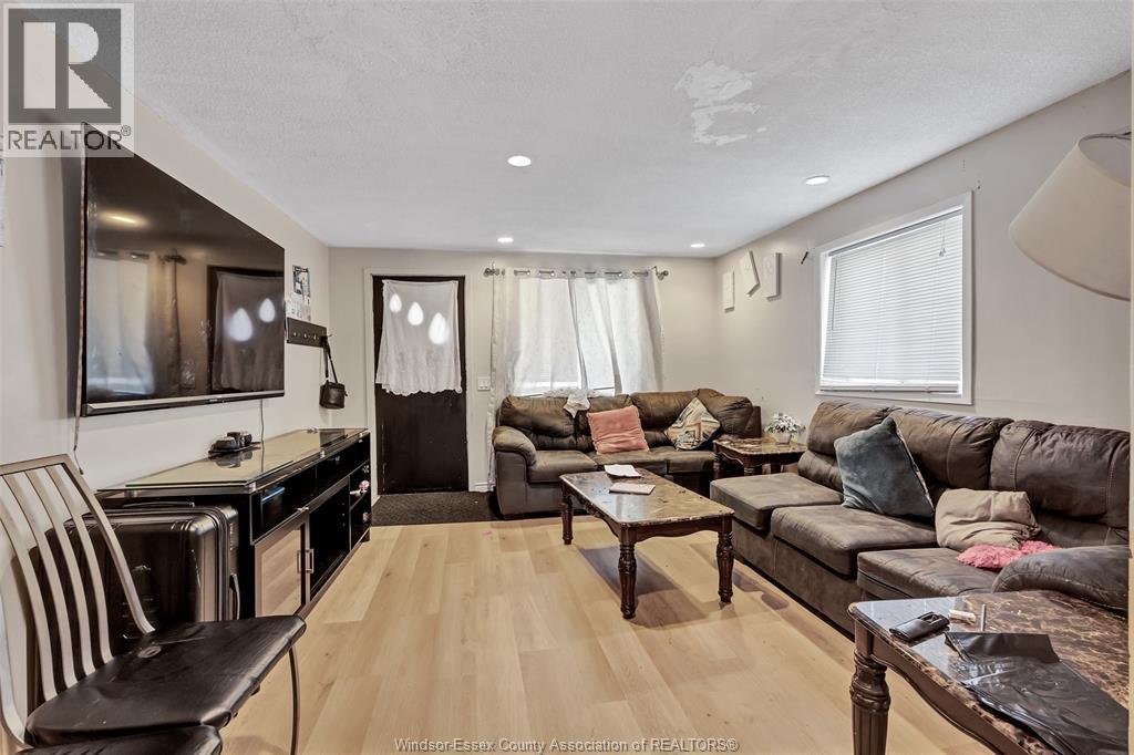 923-925 California Avenue, Windsor, Ontario  N9B 2Z5 - Photo 11 - 26023007