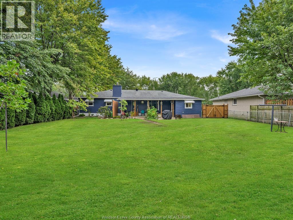 671 Hale Street, Stoney Point, Ontario  N0R 1A0 - Photo 35 - 26022994