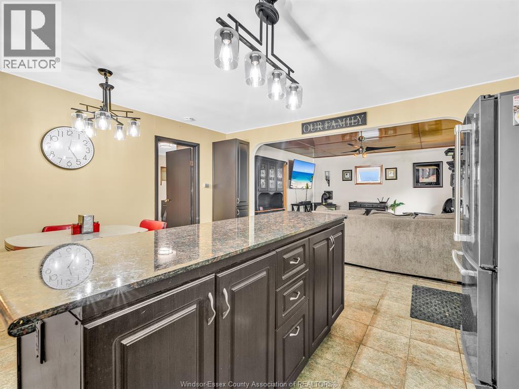 671 Hale Street, Stoney Point, Ontario  N0R 1A0 - Photo 8 - 26022994