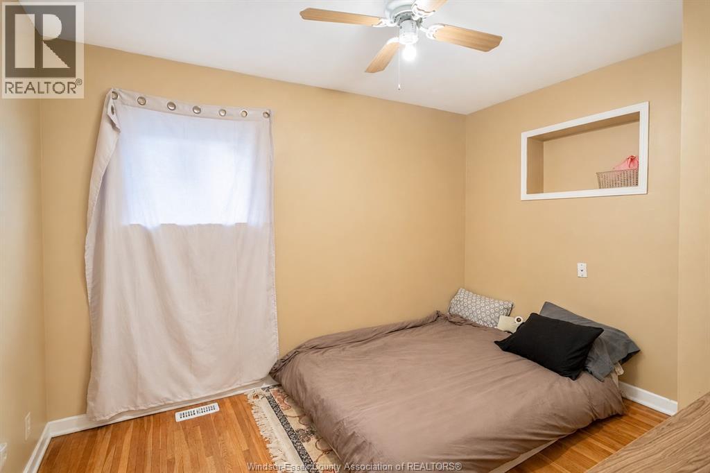 1081 Rankin Avenue, Windsor, Ontario  N9B 2S2 - Photo 5 - 26023026