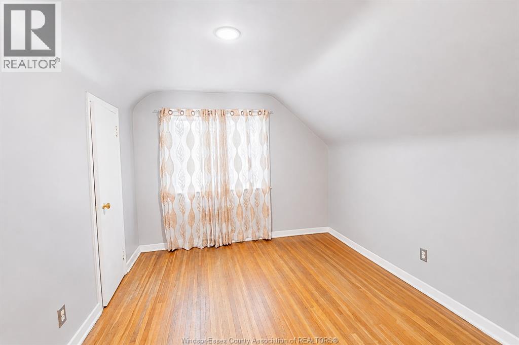 1081 Rankin Avenue, Windsor, Ontario  N9B 2S2 - Photo 6 - 26023026