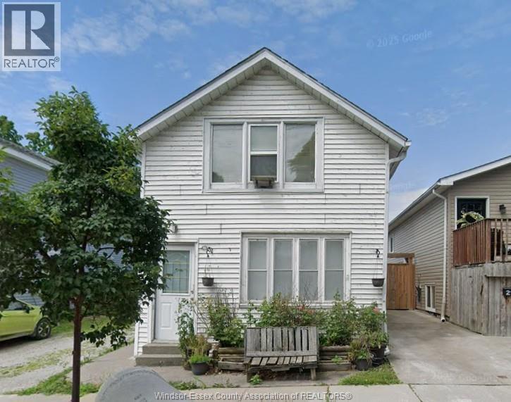 294 Seymour St, Amherstburg, Ontario  N9V 2B8 - Photo 1 - 26023046