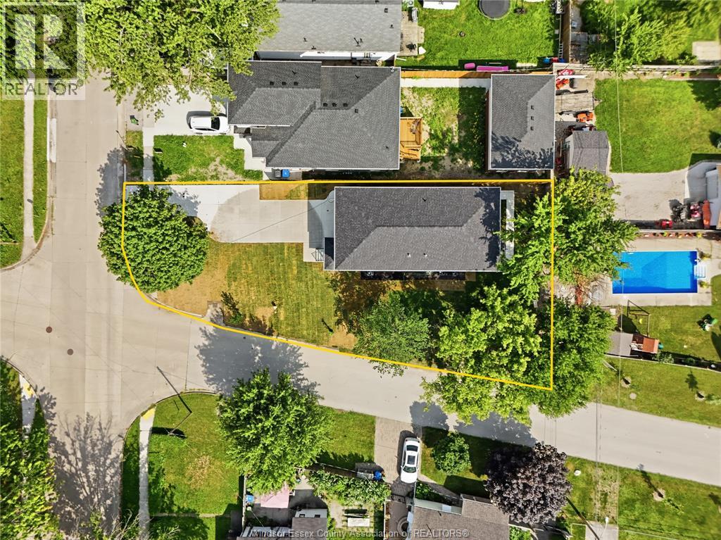 1746 Buckingham Drive, Windsor, Ontario  N8T 2A6 - Photo 7 - 26023001