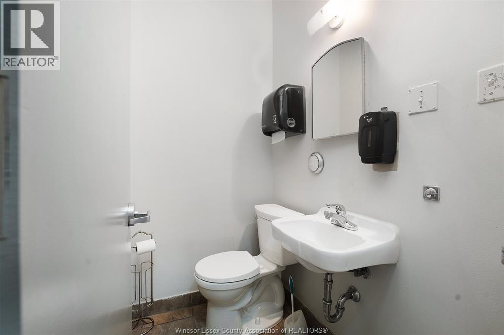 1225 Mcdougall, Windsor, Ontario  N8X 3M6 - Photo 26 - 26023034