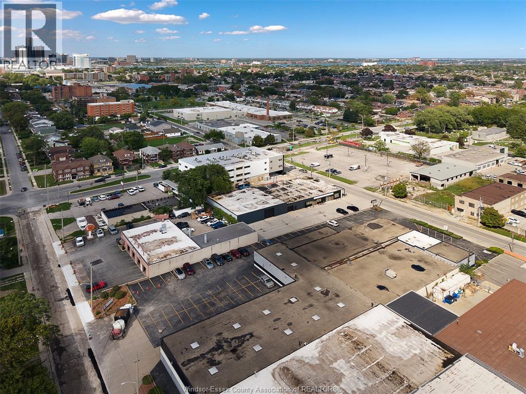 1225 Mcdougall, Windsor, Ontario  N8X 3M6 - Photo 44 - 26023034