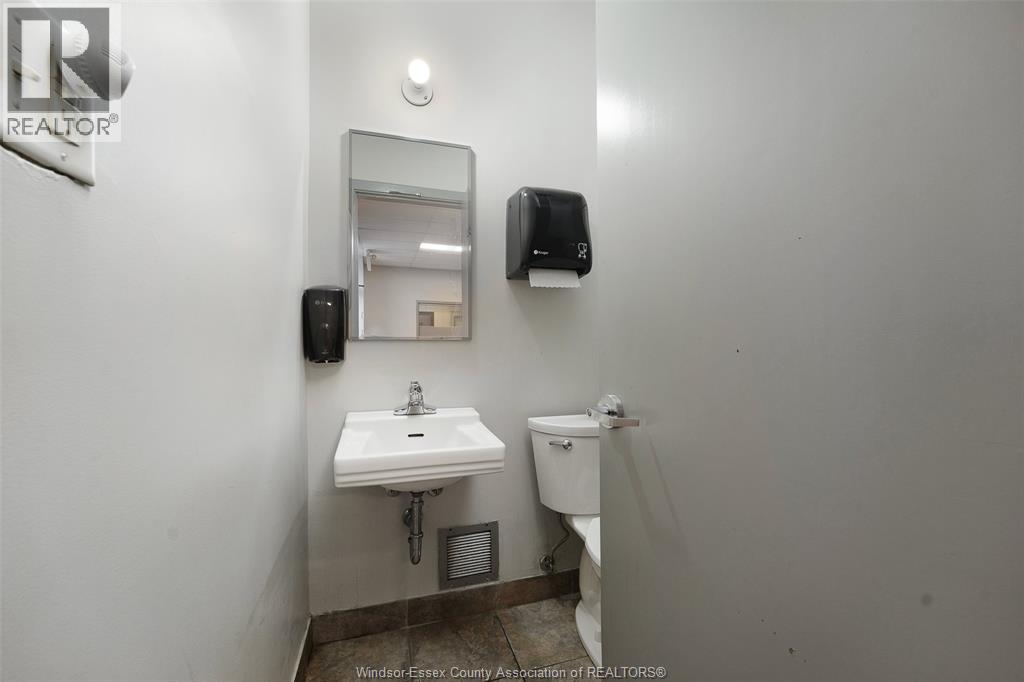 1225 Mcdougall, Windsor, Ontario  N8X 3M6 - Photo 23 - 26023029
