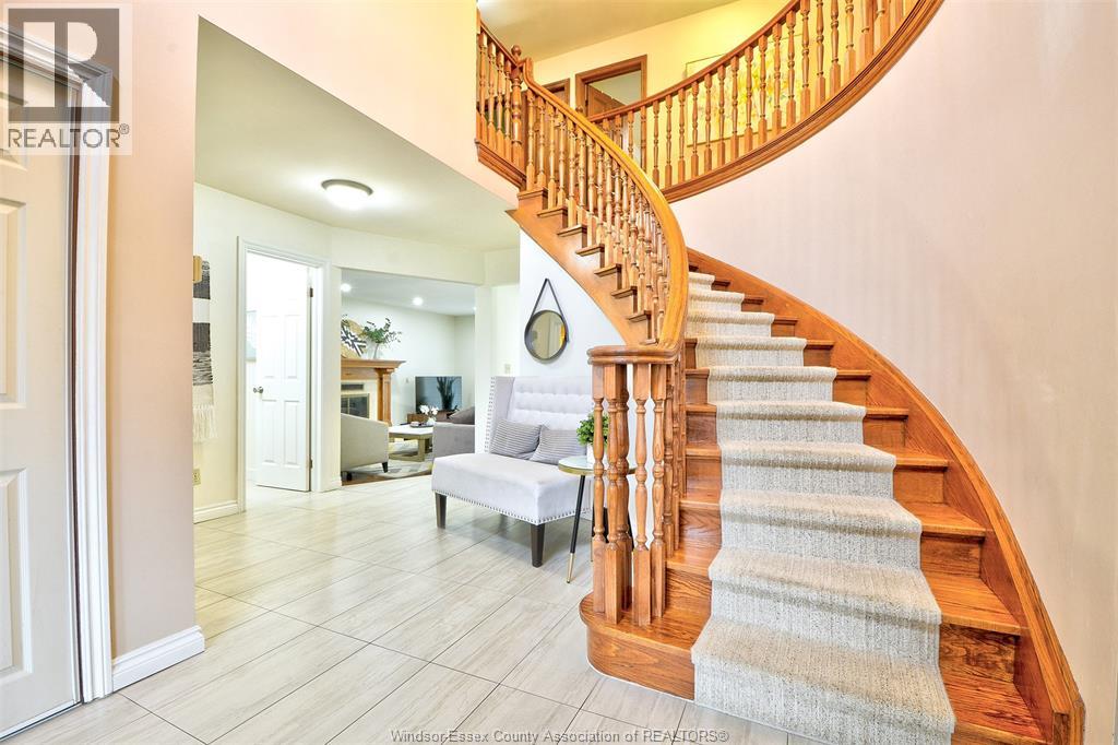 2300 Santo Drive, Windsor, Ontario  N9G 2J8 - Photo 20 - 26023057