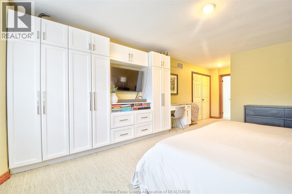 2300 Santo Drive, Windsor, Ontario  N9G 2J8 - Photo 31 - 26023057