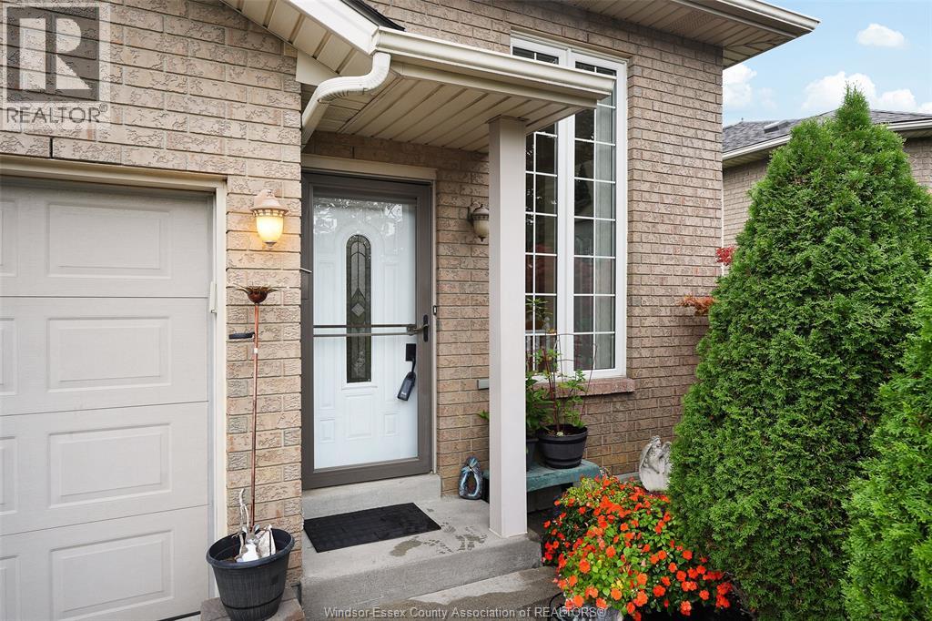 4130 St. Clair Ave., Lasalle, Ontario  N9H 2N4 - Photo 2 - 26023062