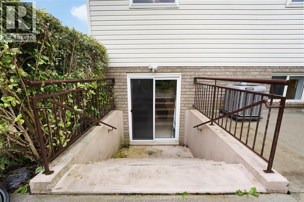 4130 St. Clair Ave., Lasalle, Ontario  N9H 2N4 - Photo 30 - 26023062