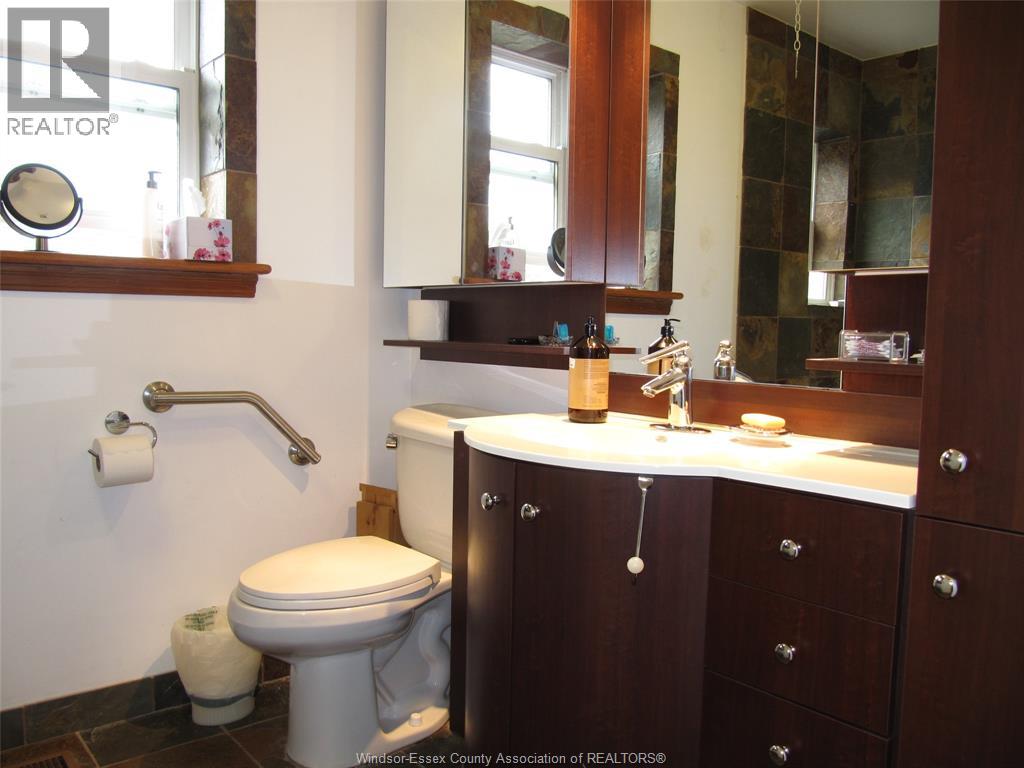 4057 Casgrain, Windsor, Ontario  N9G 2A6 - Photo 14 - 26023074