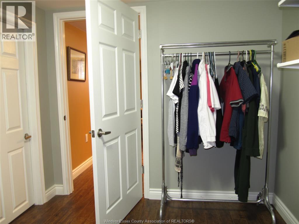 4057 Casgrain, Windsor, Ontario  N9G 2A6 - Photo 19 - 26023074