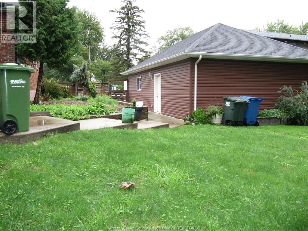 4057 Casgrain, Windsor, Ontario  N9G 2A6 - Photo 29 - 26023074