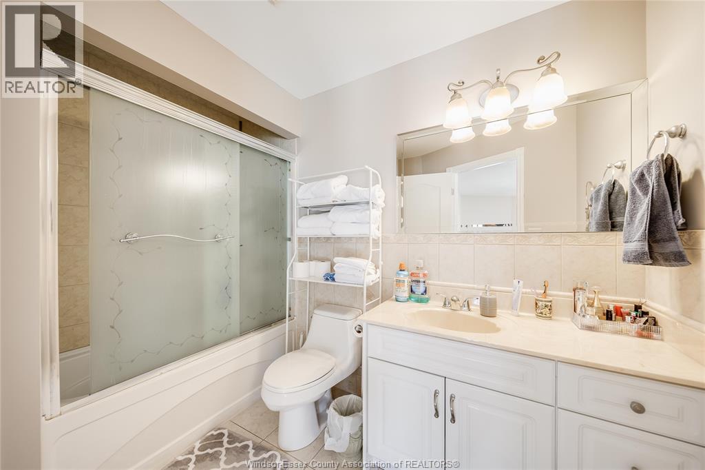 498 Clydesdale, Lakeshore, Ontario  N0R 1A0 - Photo 35 - 26023101