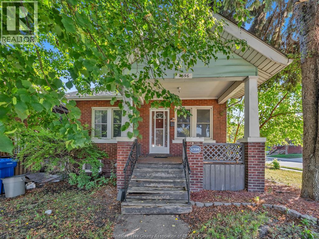 1396 Moy Avenue, Windsor, Ontario  N8X 4S6 - Photo 1 - 26023015