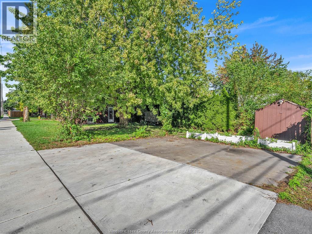 1396 Moy Avenue, Windsor, Ontario  N8X 4S6 - Photo 32 - 26023015