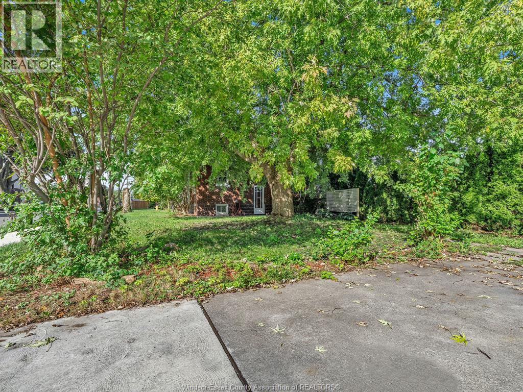 1396 Moy Avenue, Windsor, Ontario  N8X 4S6 - Photo 34 - 26023015