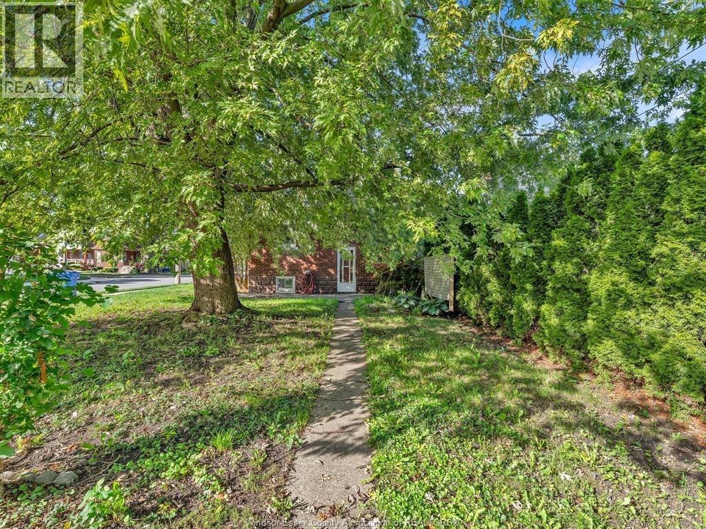 1396 Moy Avenue, Windsor, Ontario  N8X 4S6 - Photo 35 - 26023015