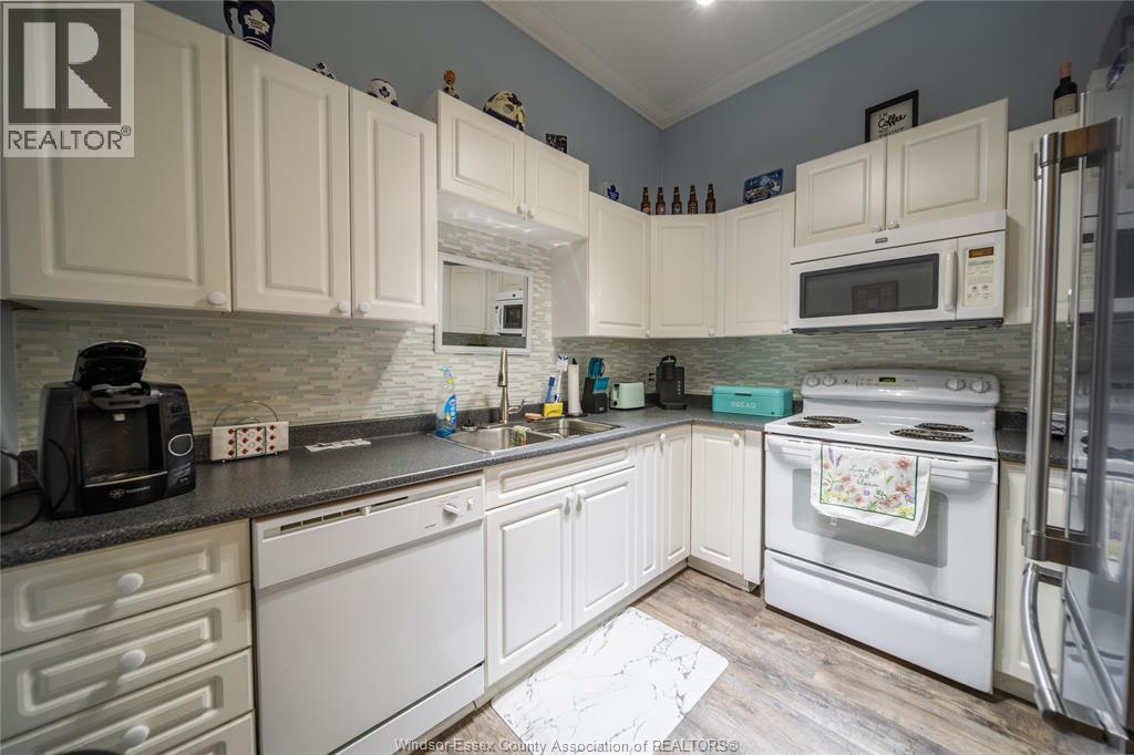 44 Robson Road Unit# 103, Leamington, Ontario  N8H 5E4 - Photo 12 - 26022901