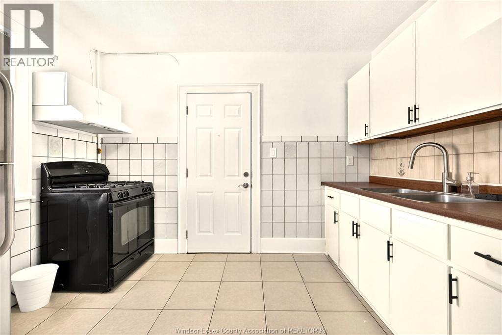 597-599 Giles Boulevard East, Windsor, Ontario  N9A 4E1 - Photo 11 - 26023098