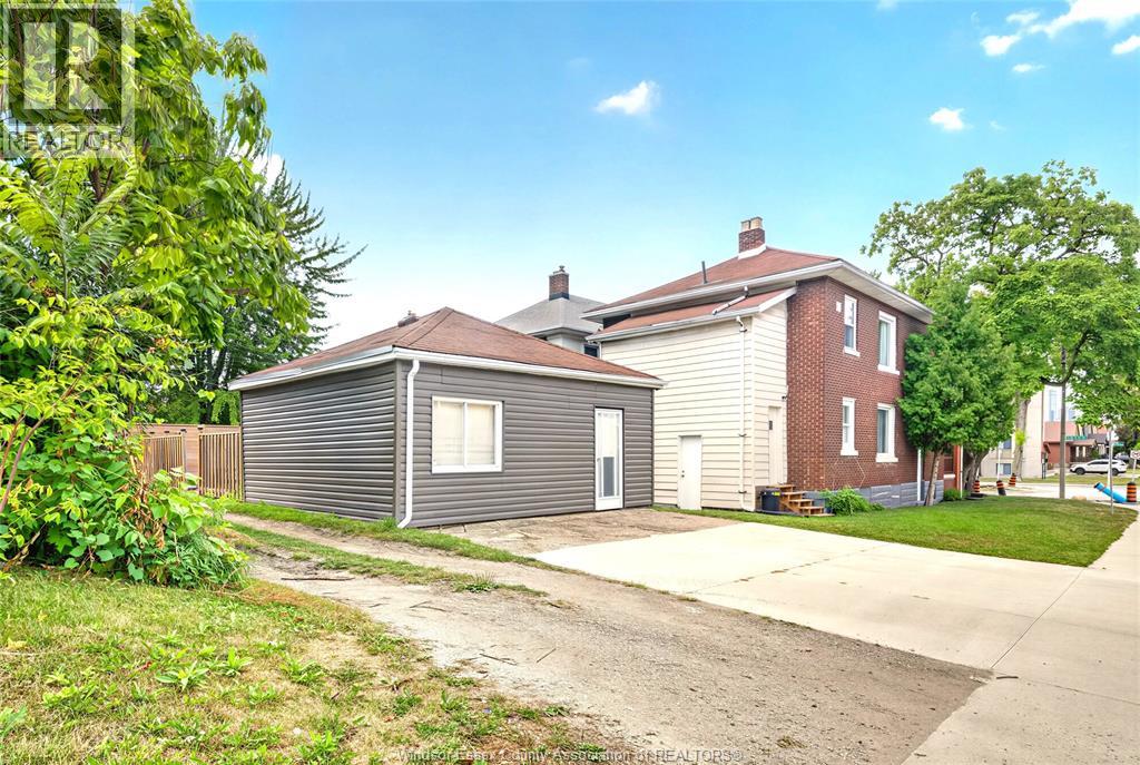 597-599 Giles Boulevard East, Windsor, Ontario  N9A 4E1 - Photo 3 - 26023098