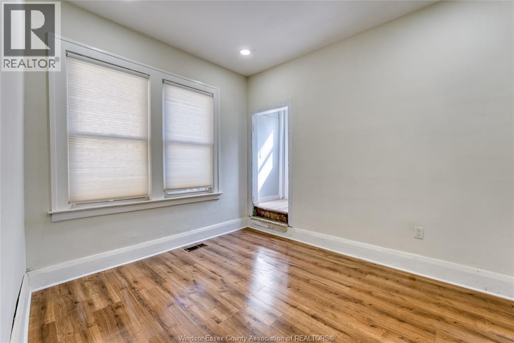 1488 Lincoln, Windsor, Ontario  N8Y 2J1 - Photo 13 - 26023117