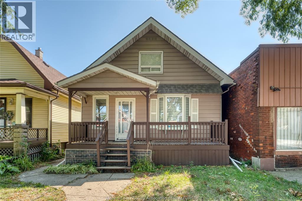 1488 Lincoln, Windsor, Ontario  N8Y 2J1 - Photo 2 - 26023117