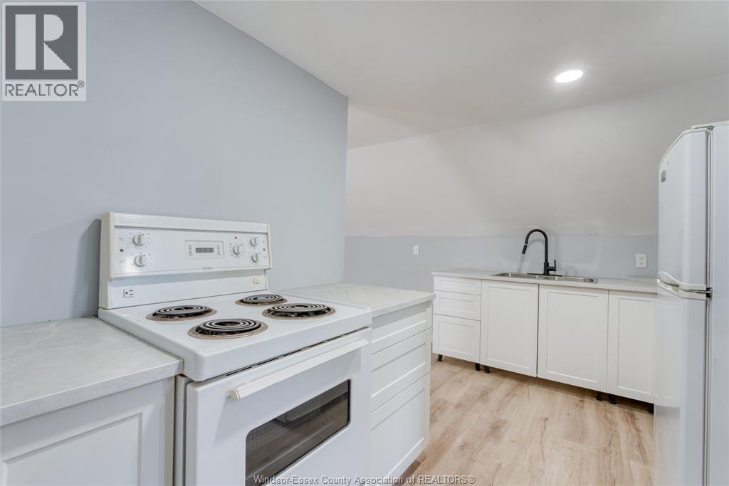 1488 Lincoln, Windsor, Ontario  N8Y 2J1 - Photo 22 - 26023117