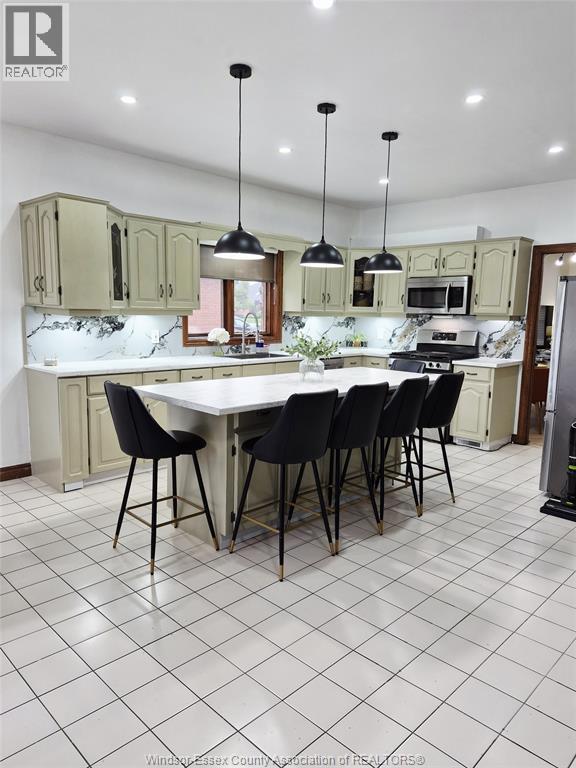172 Pointe West Drive, Amherstburg, Ontario  N9V 3R6 - Photo 12 - 26023127