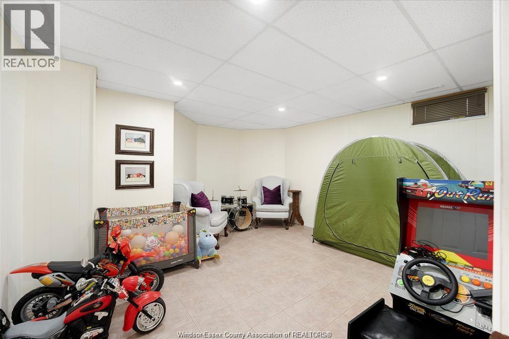 172 Pointe West Drive, Amherstburg, Ontario  N9V 3R6 - Photo 28 - 26023127